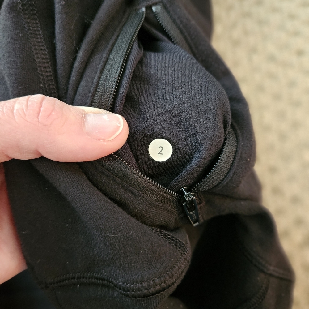 Lululemon Black Hooded Zip-Up Jacket Size 2 - Picture 7 of 9